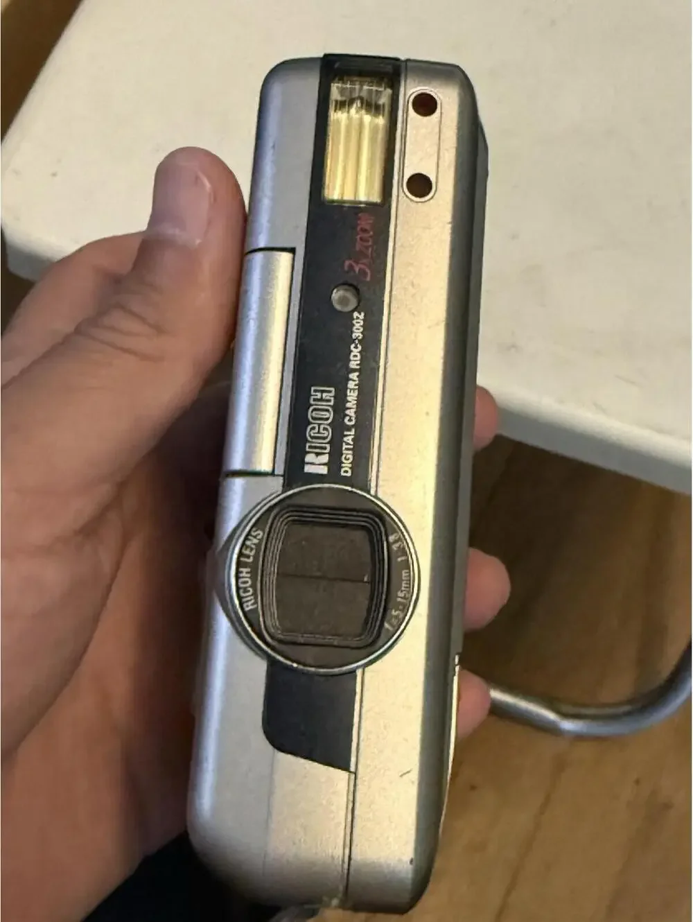 Vintage Ricoh RDC-300Z Digital Camera , (parts Only ) Turns On